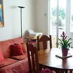 Quiet 1 Bedroom Flat Next To Montparnasse