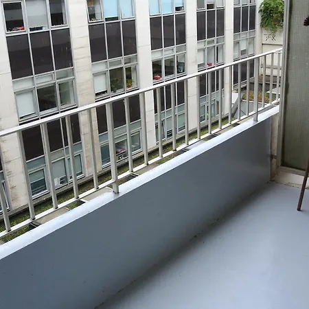 Quiet 1 Bedroom Flat Next To Montparnasse Paris